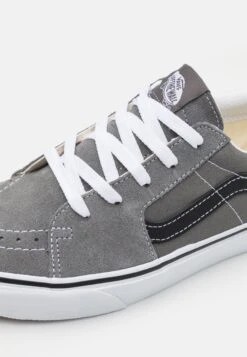 Vans Sk8-Low Unisex - Trainers - Pewter/Black -Vans Shop UK 00907f22415548a3bd0b4698300240e8