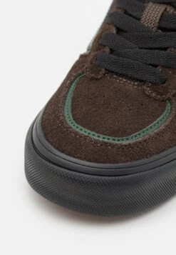 Vans Rowley Classic Unisex - Skate Shoes - Brown/Green -Vans Shop UK 060ef7abcbe141e3b8ac27e2143b3df4