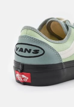 Vans Style 36 Decon Unisex - Trainers - Green Milieu/Black -Vans Shop UK 0b7b570791e8423287bb3c85f23a2838