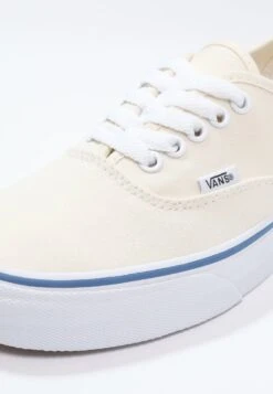 Vans AUTHENTIC - Skate Shoes - White -Vans Shop UK 0ea0463b7d8440ff86b9f6a1dc286c1f