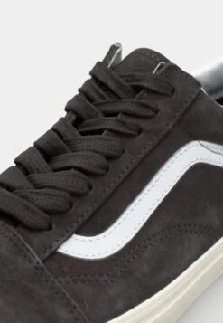 Vans OLD SKOOL UNISEX - Skate Shoes - After Dark -Vans Shop UK 0f2f45cc8af64940a14d5b44676bcb44