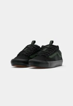 Vans OLD SKOOL 36 + UNISEX - Skate Shoes - Atiba Black/dark Green 13 Vans OLD SKOOL 36 + UNISEX - Skate Shoes - Atiba Black/dark Green -Vans Shop UK 0ffc89a3554a48e9a925173bf4b3e6ec