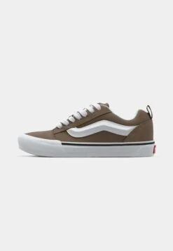 Vans KNU SKOOL UNISEX - Trainers - Stormy Weather -Vans Shop UK 136389f73d3646af868b577d35a9c9f4 3