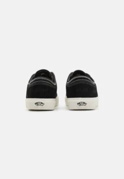 Vans ROWLEY CLASSIC UNISEX - Trainers - Black/marshmallow 22 Vans ROWLEY CLASSIC UNISEX - Trainers - Black/marshmallow -Vans Shop UK 136daa81a76b4f0fab1f45cf48a4d35f