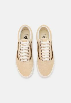 Vans Old Skool Unisex - Trainers - Creme -Vans Shop UK 1595691113294944ba1894a948377a08