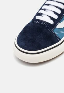 Vans OLD SKOOL MTE 1 UNISEX - Trainers - Navy -Vans Shop UK 17b6ed6eff3f404ca49eaf58cea0e8e5