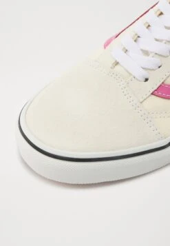 Vans OLD SKOOL UNISEX - Trainers - Pop Raspberry Rose -Vans Shop UK 18b582929ef14bdf93505983582313a4
