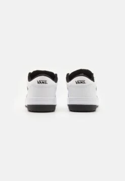 Vans HYLANE UNISEX - Skate Shoes - White/black 24 Vans HYLANE UNISEX - Skate Shoes - White/black -Vans Shop UK 19e1ffa20bfe44f39d8bf9f7c19a869f