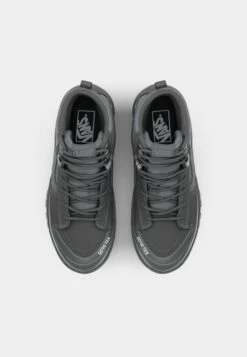 Vans MTE SK8-HI GORE TEX INSULATED UNISEX - High-top Trainers - Black -Vans Shop UK 1efeda0995814a108d748ddb0d037d2e