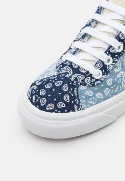 Vans Bold Ni Unisex - Trainers - Multi-Coloured/True White -Vans Shop UK 206af0ce33ee48e28b62b933630f54e7