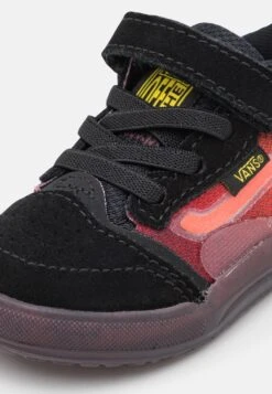 Vans Td Evdnt Ultimate Waffle Unisex - Trainers - Gradient Black 13 Vans Td Evdnt Ultimate Waffle Unisex - Trainers - Gradient Black -Vans Shop UK 20e6d5b5028e4ee98de67713ab271f89