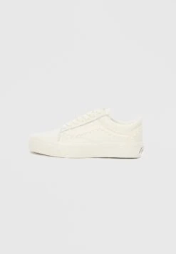 Vans OLD SKOOL - Trainers - Racing Red 14 Vans OLD SKOOL - Trainers - Racing Red -Vans Shop UK 24833cc641ff47778401c4525e6094c7