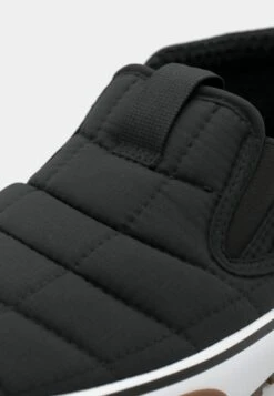 Vans MTE SNOW LODGE MID - Trainers - Black -Vans Shop UK 24a18e6b778749febd5d5cdc28a54c5b