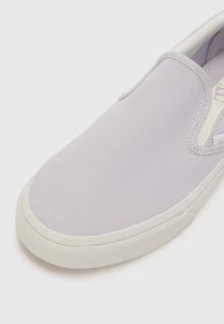 Vans CLASSIC SLIP ON UNISEX - Slip-ons - Pastel Lilac -Vans Shop UK 254535b0c7af4f89bc3e13b89b3fbeaf