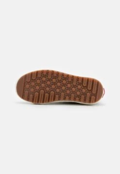 Vans Sk8 Hi Mte 1 Unisex - High-Top Trainers -Vans Shop UK 2552ee9a7acb4713863388e0fdd11ca4