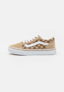 Vans OLD SKOOL UNISEX - Trainers - Pink/multi-coloured -Vans Shop UK 2568a826f7ed4a6687b5aeebc150765b