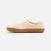 Vans Circle Vee Unisex - Trainers - Natural/Gum -Vans Shop UK 28458e41c9a1466d88f81506b5b026ba