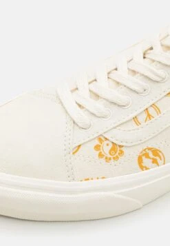 Vans Old Skool Tapered Unisex - Trainers - Golden Yellow -Vans Shop UK 2848169f3e87407cbf52478de247065b