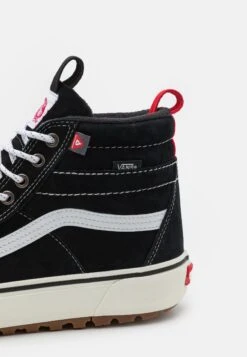 Vans Sk8 Hi Mte 2 Unisex - High-Top Trainers - Black/True White -Vans Shop UK 28d7b1035542454d9363ad62548d183e