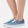 Vans Authentic Unisex - Trainers - Navy -Vans Shop UK 2a6d2fd1179f4e31b2f62b177077e371