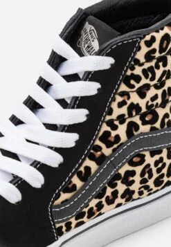 Vans Sk8 Hi Unisex - High-Top Trainers - Tartan/Black -Vans Shop UK 2be9c32e3ec74527b8284e905fd19a4e