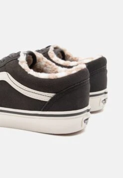 Vans OLD SKOOL UNISEX - Trainers - Faded Black -Vans Shop UK 2dbfe46053a54eb5817ad763fd472fcb