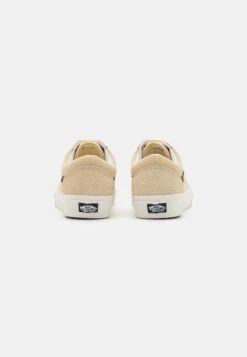 Vans Old Skool Unisex - Trainers - Creme -Vans Shop UK 2f031af7c0e3417f997ceb6fc5433527