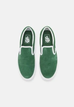 Vans Classic Slip On Unisex - Slip-Ons - Club Green/White -Vans Shop UK 3040fe07981247f9bc0385c7921c6ade