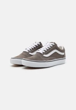 Vans OLD SKOOL UNISEX - Trainers - Grey -Vans Shop UK 31749f5d4959469a8957a1859c440bc8
