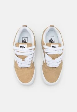 Vans KNU SKOOL UNISEX - Skate Shoes - Khaki -Vans Shop UK 32a6a529bb0144b9baf6b8f3b4a28de3