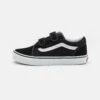 Vans Old Skool Unisex - Trainers - Black/True White -Vans Shop UK 34e9799f28e14b0a8f3b39ac7310db77