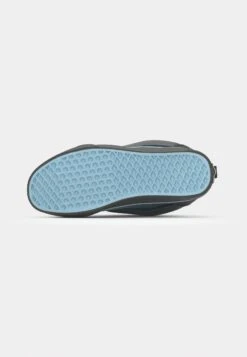 Vans KNU SKOOL UNISEX - Skate Shoes - Black/blue -Vans Shop UK 35434a1573ed4921955ea74c41e80deb