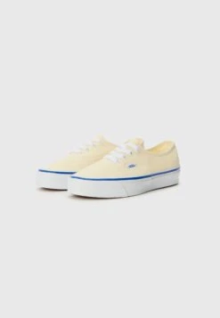 Vans AUTHENTIC UNISEX - Trainers - Off White -Vans Shop UK 398917695c7f41c0b50de96c8b41f7b9