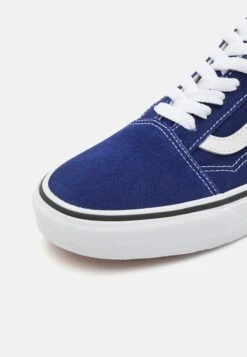 Vans Old Skool Unisex - Trainers -Vans Shop UK 3c748a05509f45cabcdc97dee8f692a8
