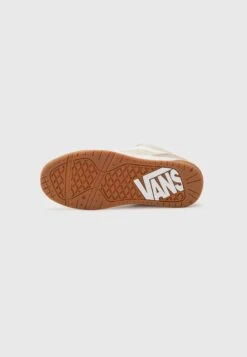Vans HYLANE UNISEX - Skate Shoes - Tone Mushroom -Vans Shop UK 3da152dd58b4482ab4859231a9d745a4