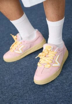 Vans UPLAND UNISEX - Trainers - Pistachio Green -Vans Shop UK 3e0399d3274a49c8942c32af87dafcea 3