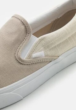 Vans Classic Slip On Unisex - Slip-Ons - Natural -Vans Shop UK 3e7e925bfa924e9c971bc1a5f2afb9ae