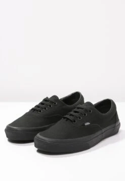 Vans Ua Era - Trainers - Black -Vans Shop UK 3e867992d22a402f962325539487f143