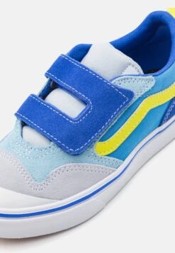 Vans Comfycush New Skool Unisex - Trainers - Blue -Vans Shop UK 4001adde5fb542b7af71eacb39142394