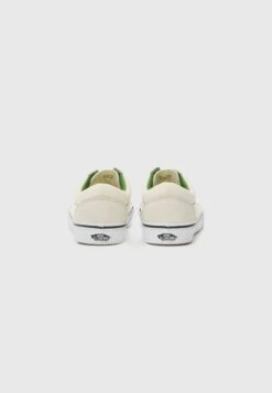 Vans OLD SKOOL UNISEX - Trainers - Marshmallow/green -Vans Shop UK 436b02f7c39f4823ad8711c67dc09041
