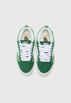 Vans KNU SKOOL - Skate Shoes - Green/multi -Vans Shop UK 4431726a805c494fb6e74df080eb5793
