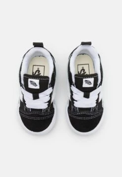 Vans KNU SKOOL UNISEX - Trainers - Black/true White -Vans Shop UK 4e6cf55c16dd418d8efd3a875955efca