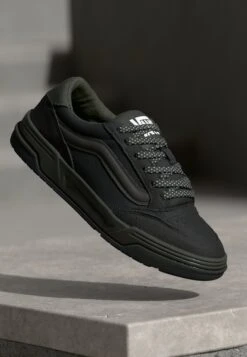 Vans HYLANE UNISEX - Skate Shoes - Ballistic Black/black