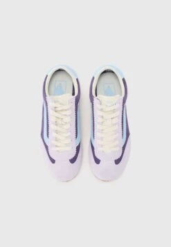 Vans SUPER LOWPRO - Trainers - Lilac Mist -Vans Shop UK 52dac385407646bdb9df8ad4a9befdac