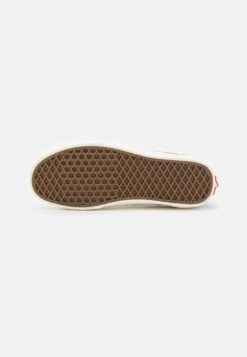 Vans Style 36 Decon Vr3 X Mami Wata Unisex - Trainers - Mami Wata Cream -Vans Shop UK 54c5e0e2c81642109fca99cb04fe2bc0