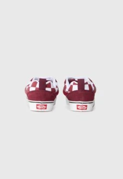 Vans KNU SKOOL UNISEX - Skate Shoes - Bordeaux -Vans Shop UK 5500ec2e57c34d79b9ae5d151a847d59