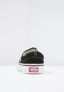 Vans Classic Slip-On - Trainers -Vans Shop UK 55ce518297144f5b9b2d725692471ec3
