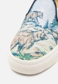 Vans Classic Unisex - Trainers - Forest -Vans Shop UK 5623d8d0da0841aa8c91cc272e5f7bb5