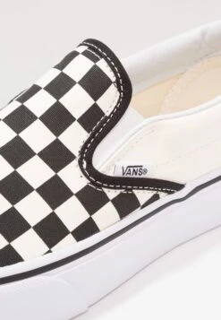 Vans Ua Classic Slip-On Platform - Slip-Ons - Black/White -Vans Shop UK 5baf7f7b02c14af0b988454dd0695cb1