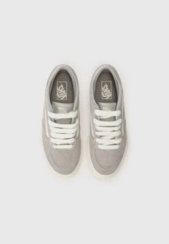 Vans ROWLEY UNISEX - Trainers - Light Grey/white 15 Vans ROWLEY UNISEX - Trainers - Light Grey/white -Vans Shop UK 5f0c582ccfeb48bf9ea6afcc0c1ce847